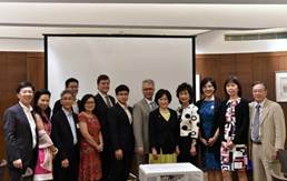 哥伦比亚大学香港校友会演讲会图片二